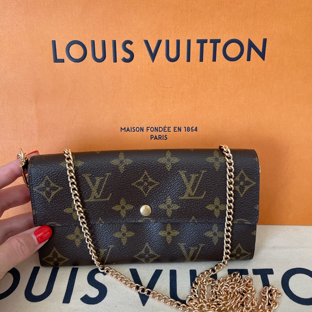 Louis Vuitton Brown Monogram Sarah Wallet on Chain